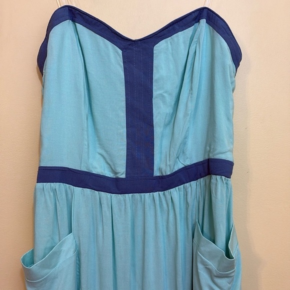 Xhilaration || NWT Strapless Mint & Blue ‘Challis’ Color Block Smocked M - Picture 5 of 13